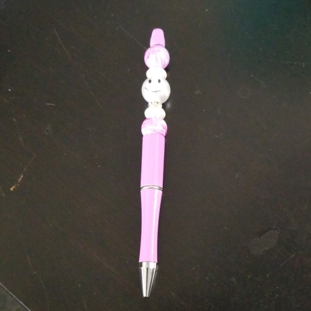 Beaded pen